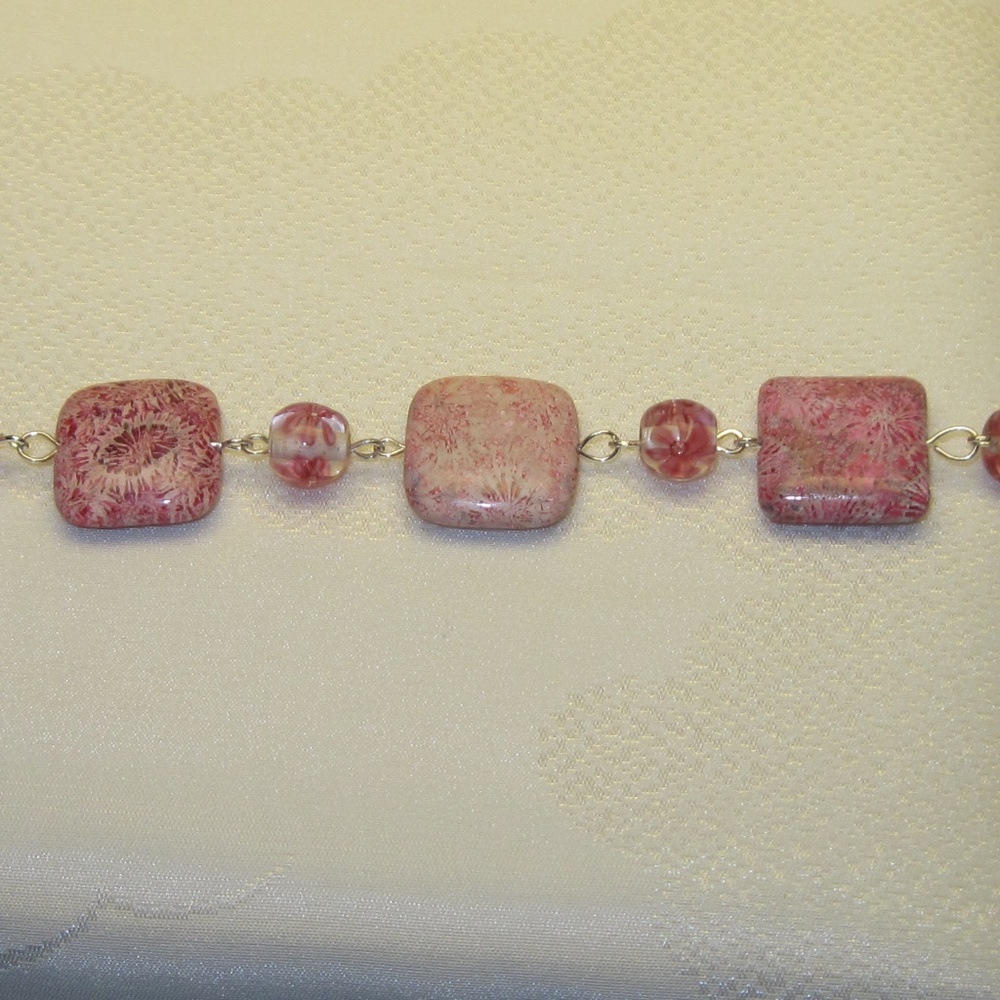 3/$20 | Pink natural stone & glass beaded …